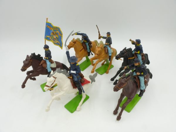 Britains Deetail Northerners on horseback (6 figures) - nice set