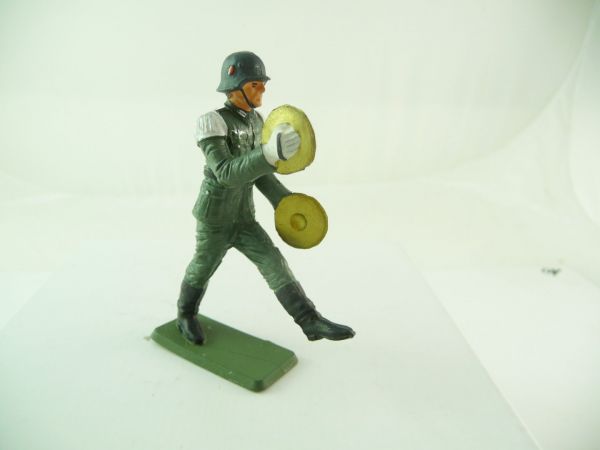 Starlux Soldier / Musician with cymbal