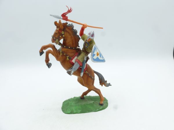 Elastolin 7 cm Norman thrusting with spear on horseback, No. 8882