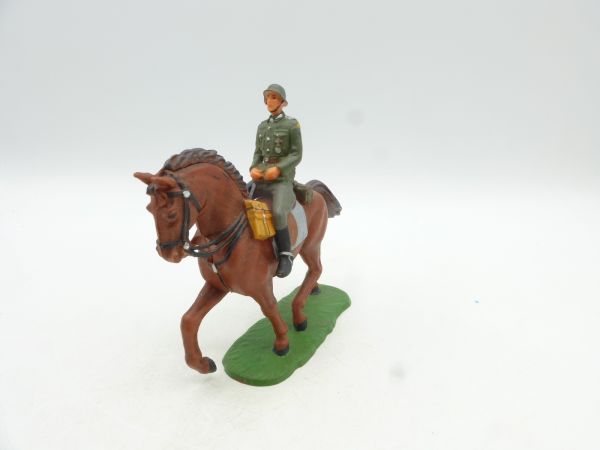 Elastolin 7 cm German Wehrmacht 1939, officer on horseback, No. 101010