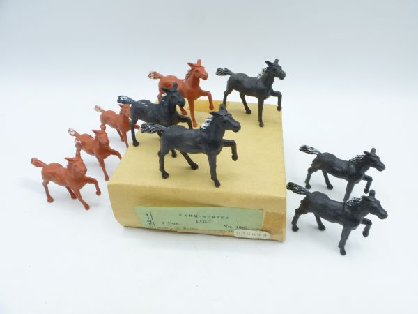 Timpo Toys 10 foals standing, brown/black, Ref. No. 1063
