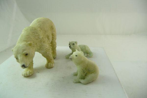 Elastolin soft plastic Polar bear with 2 cubs - very good condition