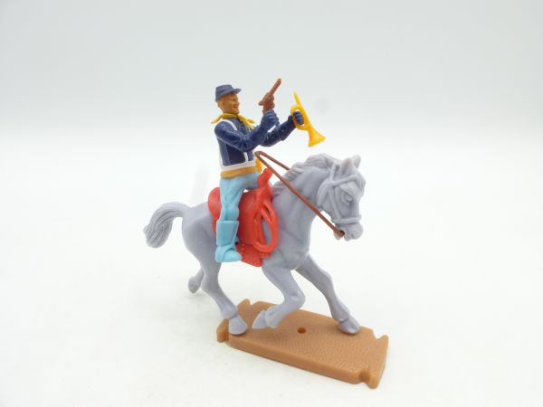 Plasty Union Army Soldier on horseback with trumpet + rifle