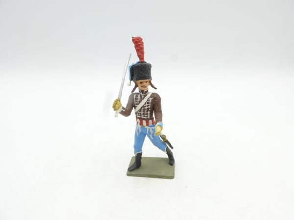 Starlux Napoleonic soldier, striking sabre from above