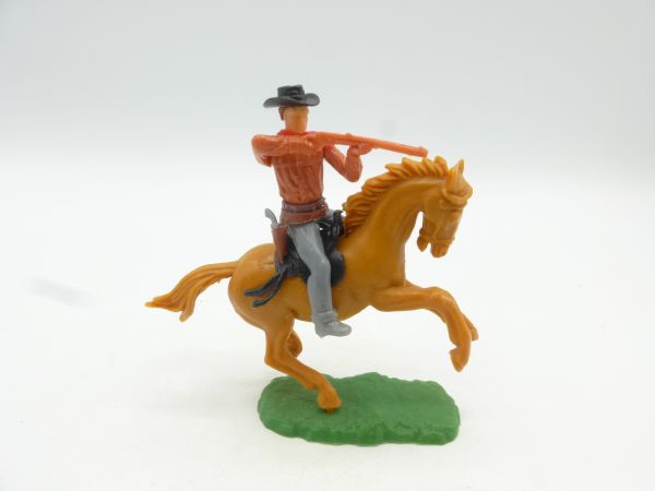 Elastolin 5,4 cm Cowboy riding, firing rifle