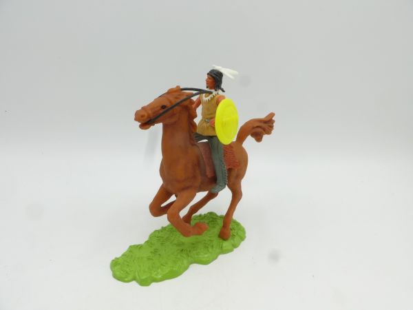 Elastolin 7 cm Indian riding, with tomahawk + shield - metal base