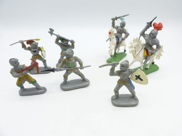Group of knights (5 foot figures / 2 riders)