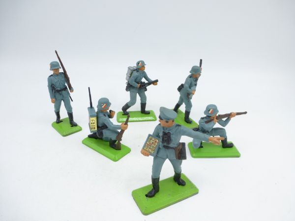 Britains Deetail German soldiers (6 figures) - rare set 2nd version