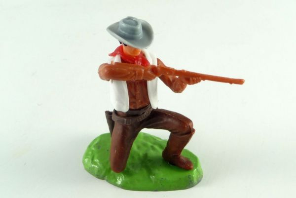 Elastolin Cowboy kneeling firing with rifle