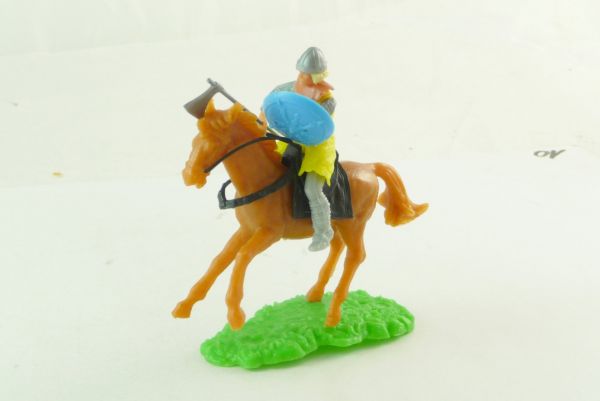 Elastolin Normanne reitend mit Langaxt und Schild - tolles Pferd