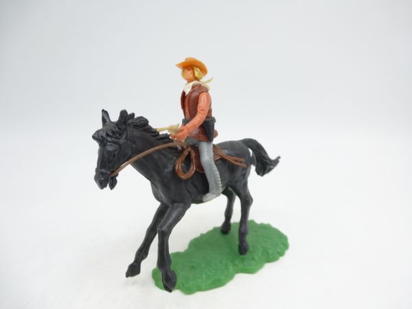 Elastolin 5,4 cm Cowboy riding with pistol - modification