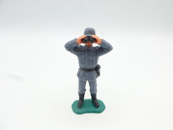 Timpo Toys German soldier looking through field glasses
