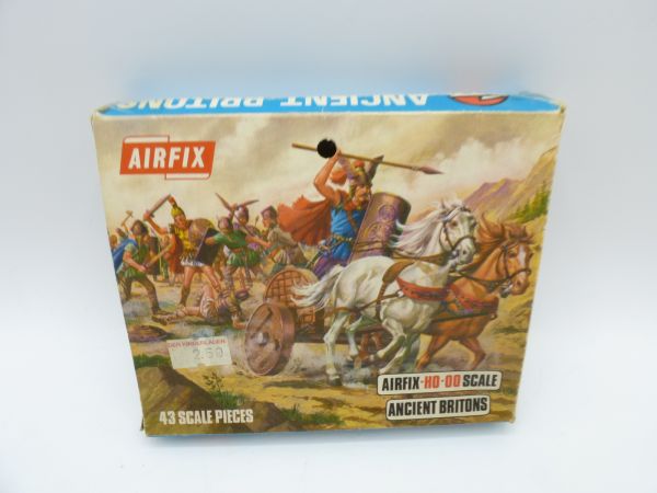 Airfix 1:72 Ancient Britons, No. S34 - orig. packaging (blue box), figures loose