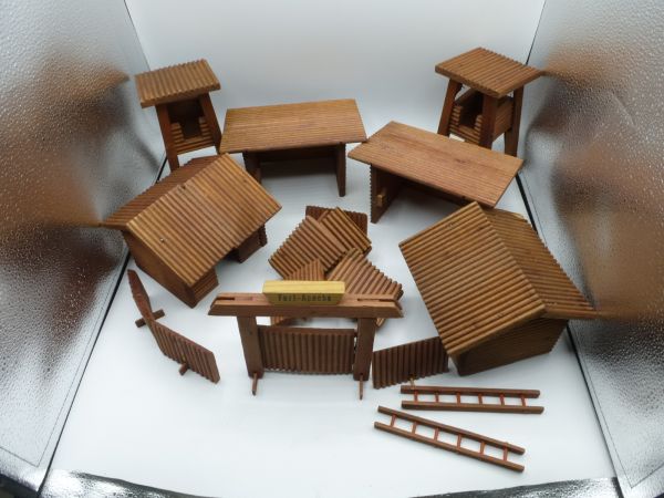 Wooden fort "Fort Apache" for 5,4 cm figures - rare