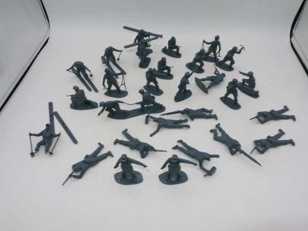 Airfix 1:32 Set of German mountain troops - condition see photos