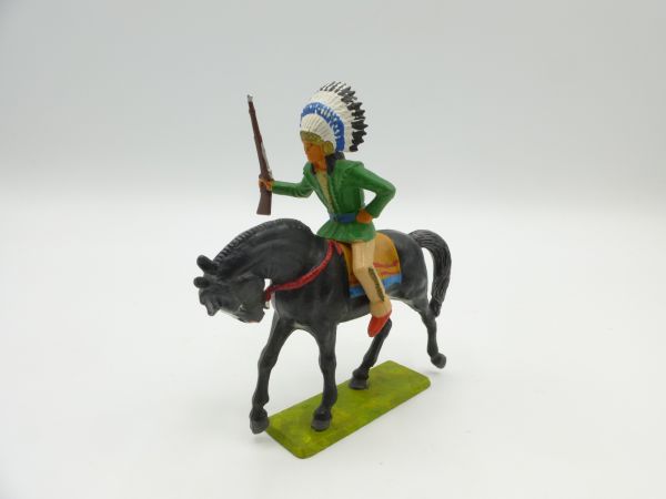 Starlux Chief riding, rifle raised