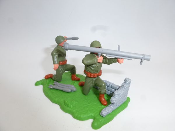 Timpo Toys Bazooka position with Americans