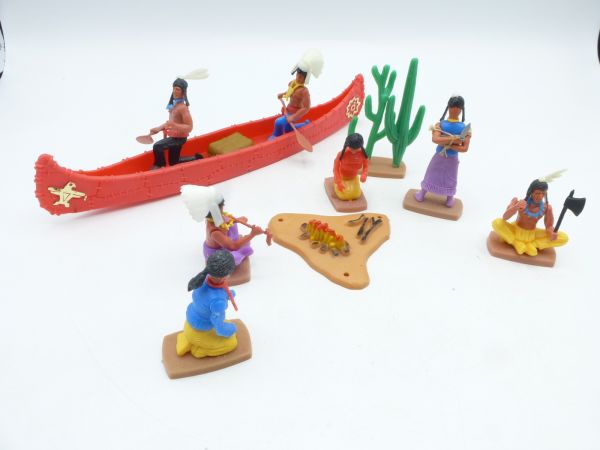 Plasty Campfire + canoe with 2 Indians + cargo - great set