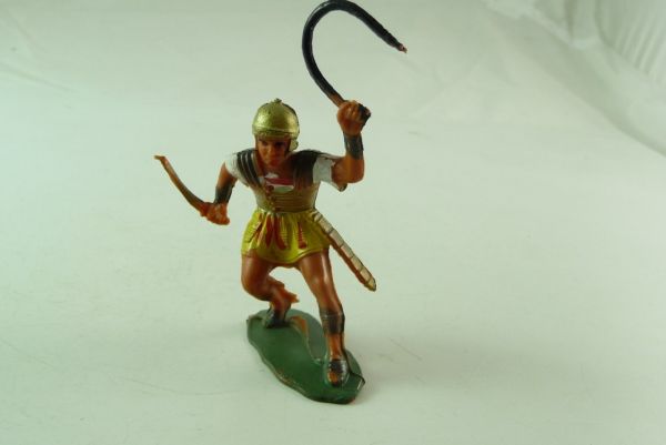 Heimo Römer stehend mit Kurzschwert und Peitsche (Weichplastik)