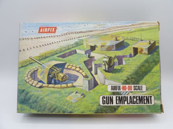 Airfix 1:72 Snap Together Model: Gun Emplacement, No. 40735 - orig. packaging