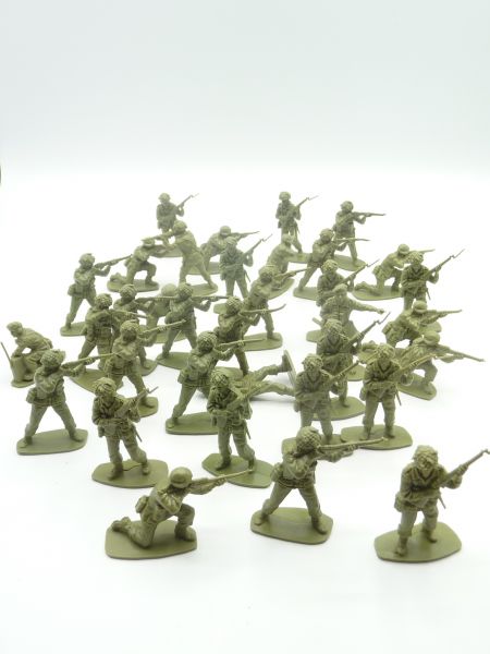 Airfix 1:32 Paratroops (35 figures) - loose, see photos