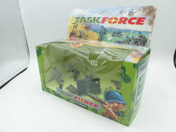 Britains Task Force: 25 Pdr Gun with Action Figures, No. 7607 - orig. packaging