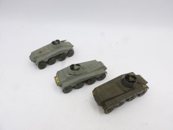 Roco 3 armoured cars, see photos