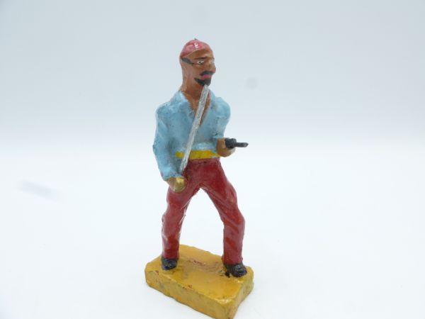 KABELICO BELGIUM Pirate with sabre + pistol, light blue shirt (9 cm size)