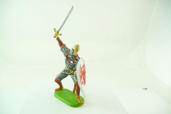 Preiser 7 cm Bayeux Norman striking with sword at side - brand new