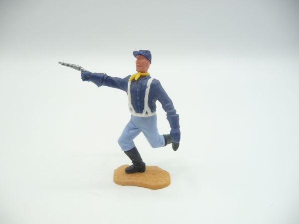 Timpo Toys Union Army soldier 2nd version running, firing pistol