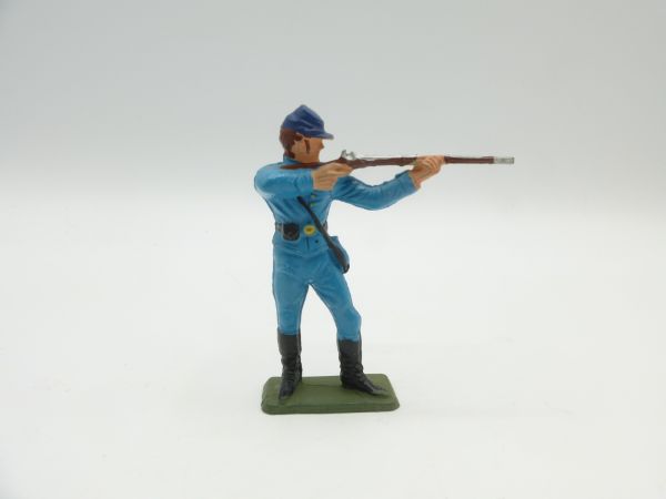 Starlux Union Army soldier standing firing