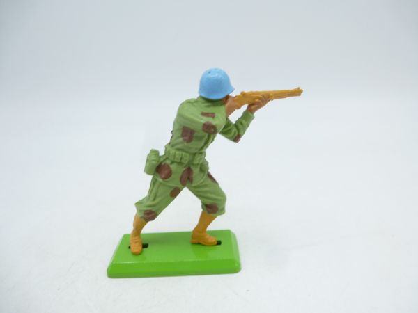 Britains Deetail Task Force, Soldier Shooting Rifle