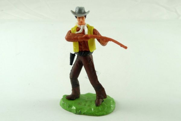 Elastolin Cowboy standing, firing with rifle II