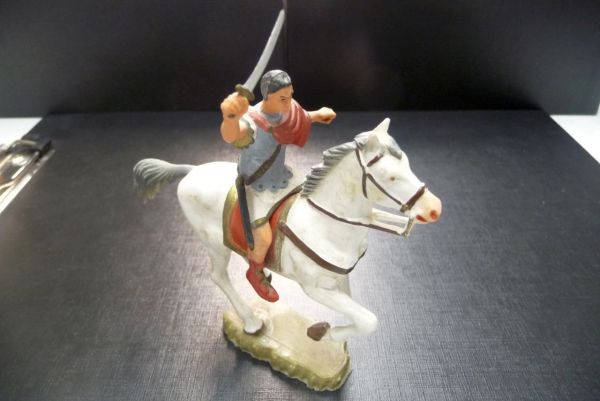 Starlux Roman mounted with sword