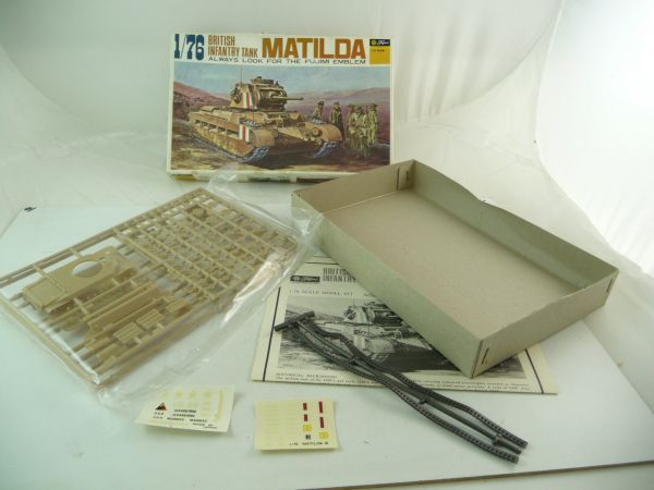 Fujimi 1:76 Matilda British Infantry Tank - orig. packing, content complete on cast