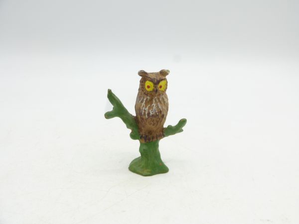 Elastolin soft plastic Eagle owl sitting on branch (light)