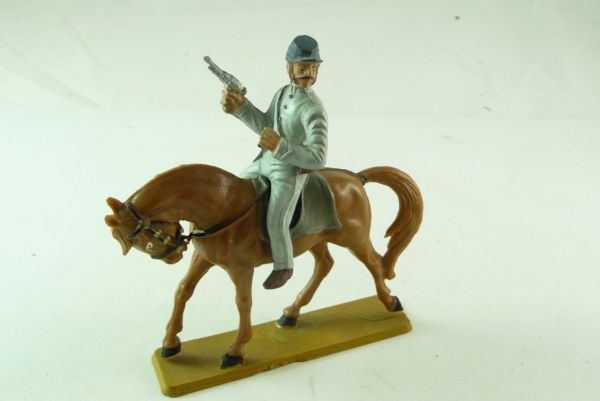 Starlux Confederate Army soldier mounted with pistol