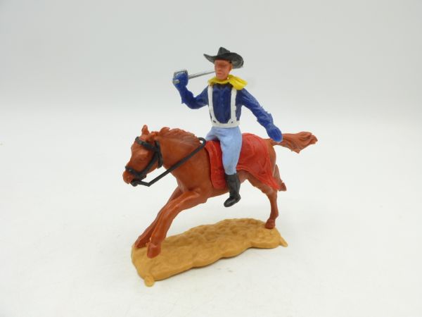 Timpo Toys Northerner 1st version riding, officer lunging sabre