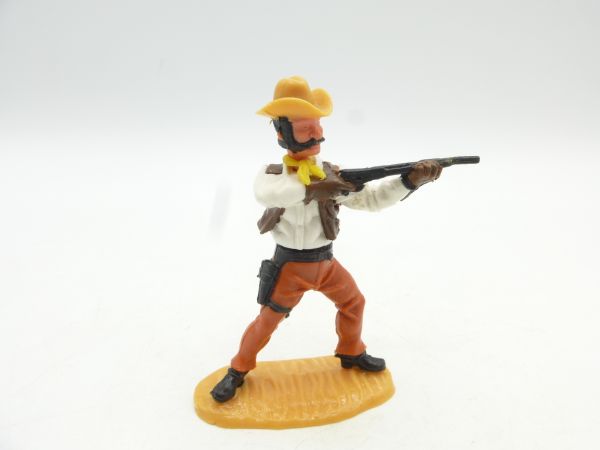 Timpo Toys Cowboy 4th version standing shooting with short rifle