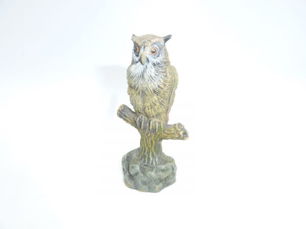Elastolin Eagle owl sitting on tree - one ear defective