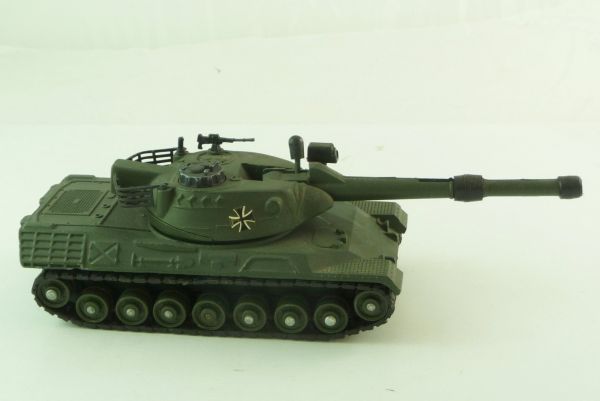 Dinky Toys Leopard Tank - very good condition, see photos