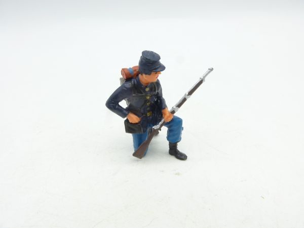 Elastolin 4 cm Nordstaaten: Soldat kniend ladend, Nr. 9177