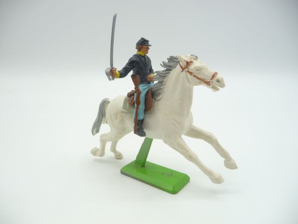 Britains Deetail Union Army Soldier on horseback, sabre high