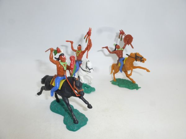 3 Iroquois riding