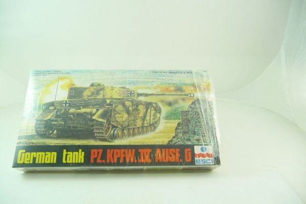 Esci German tank PZ KPFW. IV Ausf. G, No. 8058 - orig. packaging, parts on cast