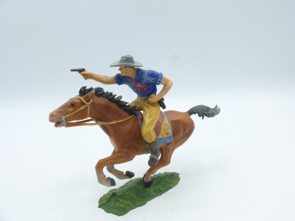 Elastolin 7 cm Cowboy on horseback with gun, No. 6992, painting 2