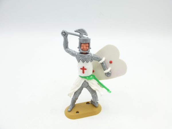 Cherilea Toys Crusader standing with battleaxe + shield
