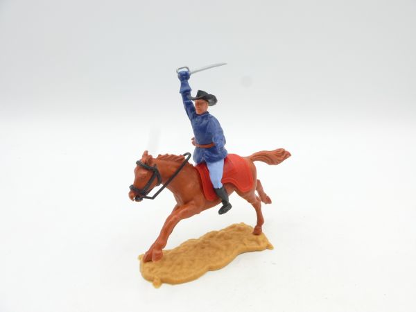 Timpo Toys Northerner 2nd version riding, officer with sabre