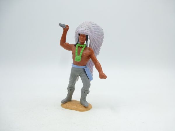 Timpo Toys Chief 3rd version with knife - great feather headdress