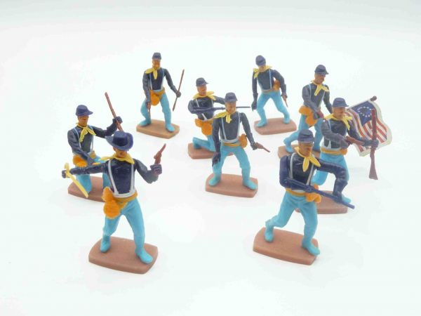 Plasty 9 Union Army soldiers on foot - great set